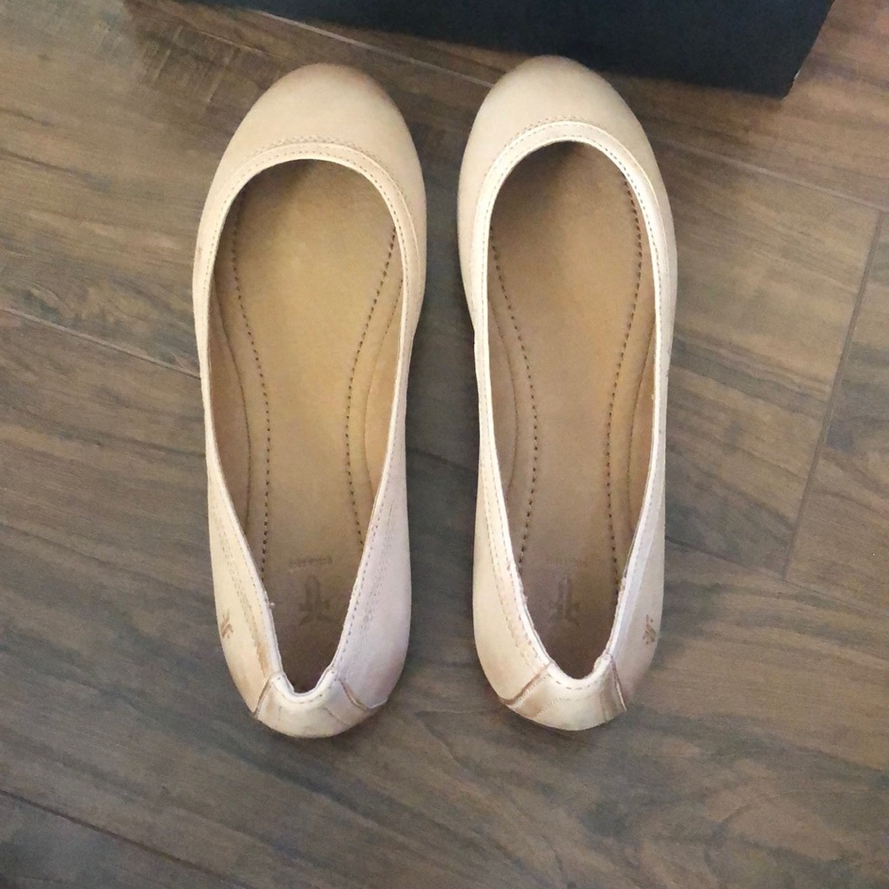 FRYE | Carrie Leather Flats - Picture 6 of 8